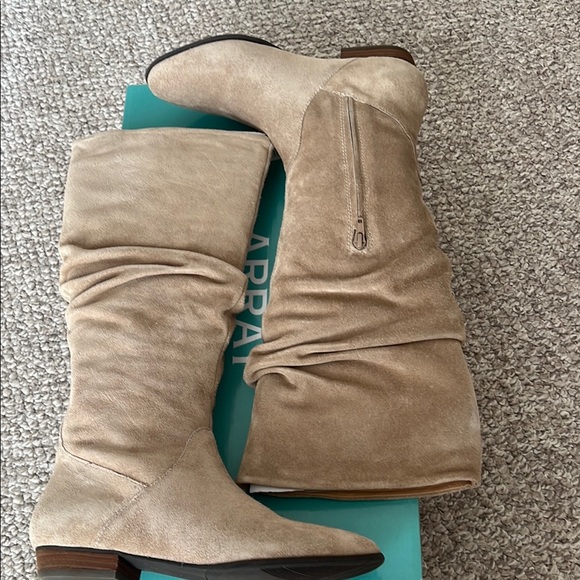 Array Women's Suede Boots - Beige - Picture 4 of 5